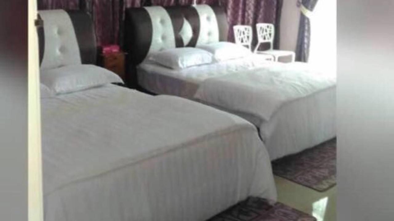 Paka Tamim Seaview Hotel Exterior photo